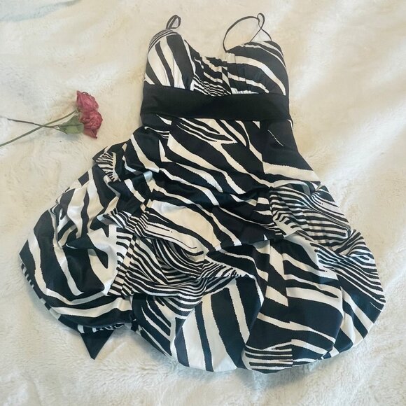 Zebra Print Strapless Party Dress By Ruby Rox Size 11 - Picture 5 of 11